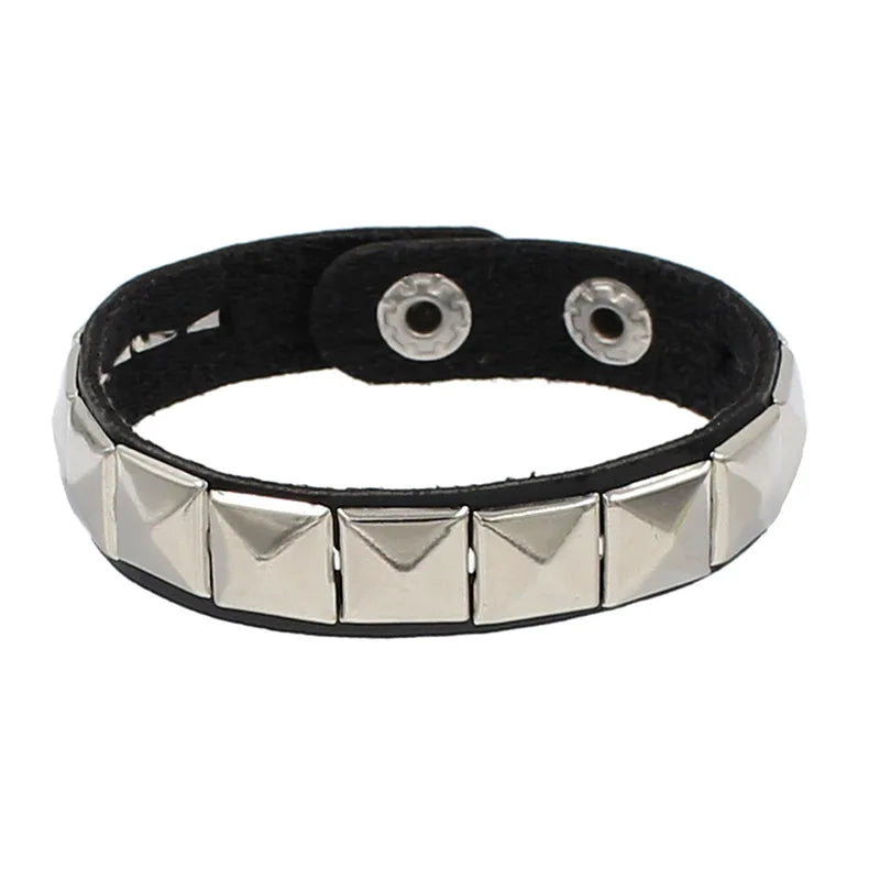 90s Fashion Punk Style Bracelet Personality PU Leather Three Rows Spikes Square Stud Bracelets Bangle 2024