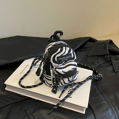 Mini Coin Purses Men Women Couples Crossbody Bag Portable Wallets Earphone Key Shoulder Bags Hip Hop Casual All-match Newest