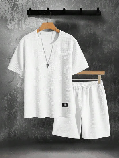 Men's Textured Letter Patched Round Neck Tee & Drawstring Shorts Two-Piece Set Regular Fit Casual Short Sleeve T shirt & Shorts