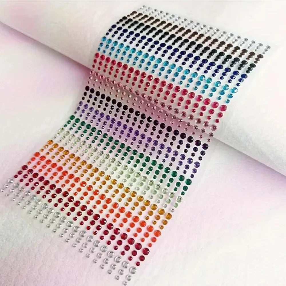 1sheet 900pcs Rainbow Face Glittle Gem Stickers Stick-On Facial Tattoo Eye Rhinestone Jewels 3/4/5mm Mix Wedding Party Make Up