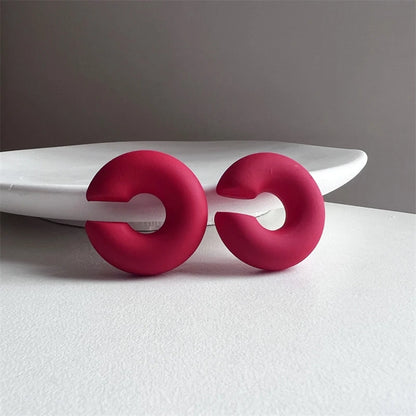 1 Pair Simple Round Circle Clip Earrings For Women C Shape Acrylic Red Blue Black Pink No Pierced Cartilage Lightweight Ear Cuff