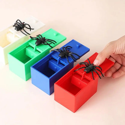 Colorful Plastic Prank Prop Scary Mischief Spider Scare Box in Case Random Color Funny Toy