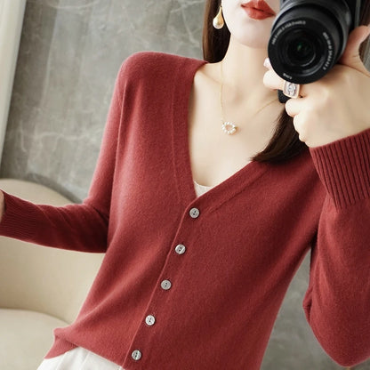2024 New V-Neck Temperament Small Fragrant Wind Women Loose Sweater Sweater All Sweater Coat Special Offer Cardigan ZHI D035