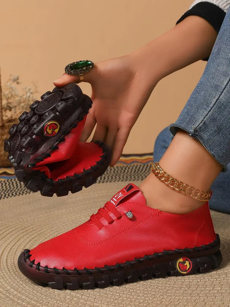 2025 Spring and Autumn Hand-stitched Single Shoes Large Size Women's Shoes Middle-aged Mom Shoes White Shoes Flat Casual Shoes