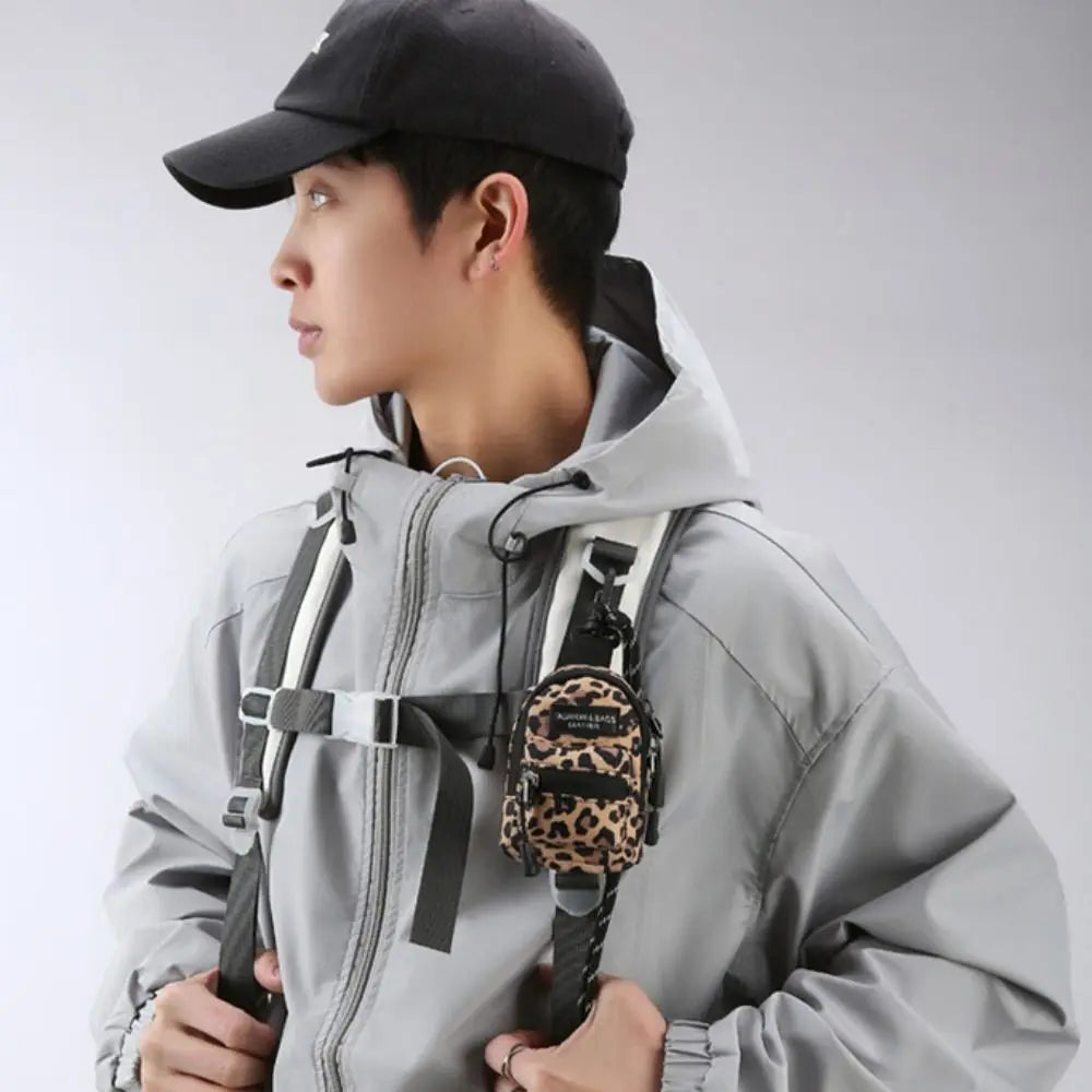 Mini Coin Purses Men Women Couples Crossbody Bag Portable Wallets Earphone Key Shoulder Bags Hip Hop Casual All-match Newest