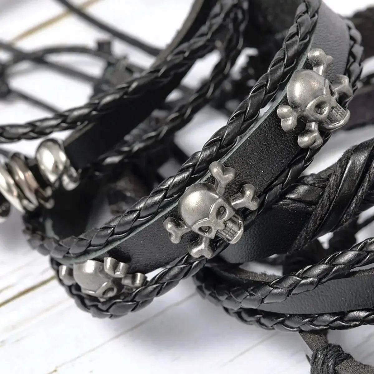 6pcs/Set Black Punk Skull & Star Shaped Alloy & Pu Leather Bracelet