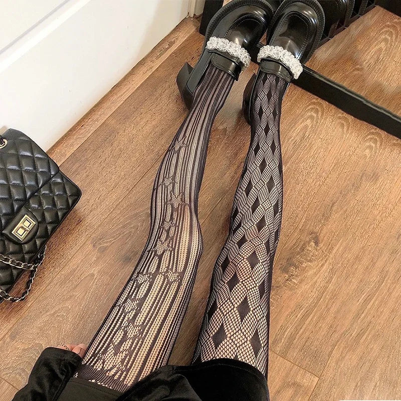 Gothic Fishnet Stockings Black Tights Women Sexy Nylon Sheer Pantyhose Lolita Hollow Out Floral Lace Pantyhose Cosplay Plus Size