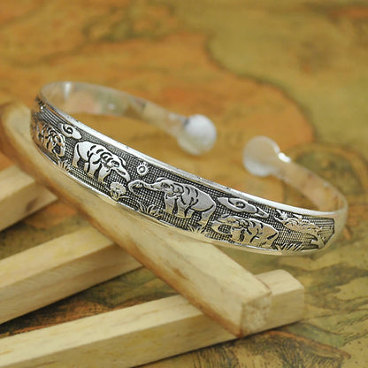 New Retro Cuff Bracelets Tibetan Silver Metal Carving Fish Elephant Flower Bangles Vintage Gypsy Jewelry Female Gifts