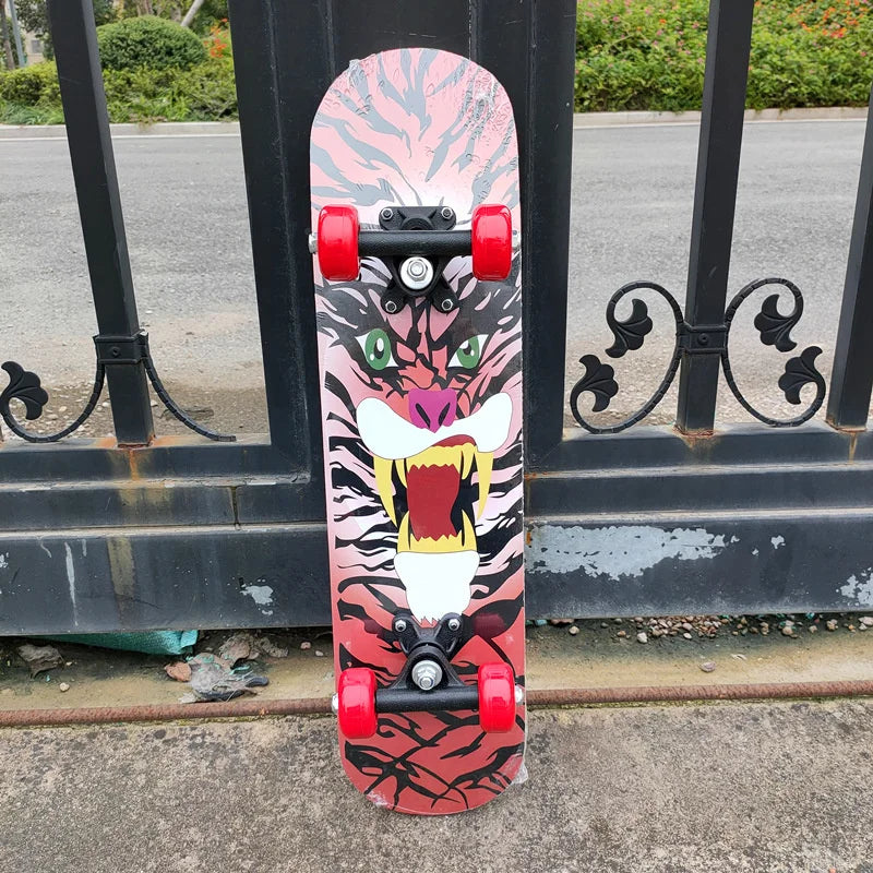 New Cartoon Four-wheel Skateboard Children Beginner Skateboards Maple Wood Deck Skate Board Outdoor Double Rocker Skateboard