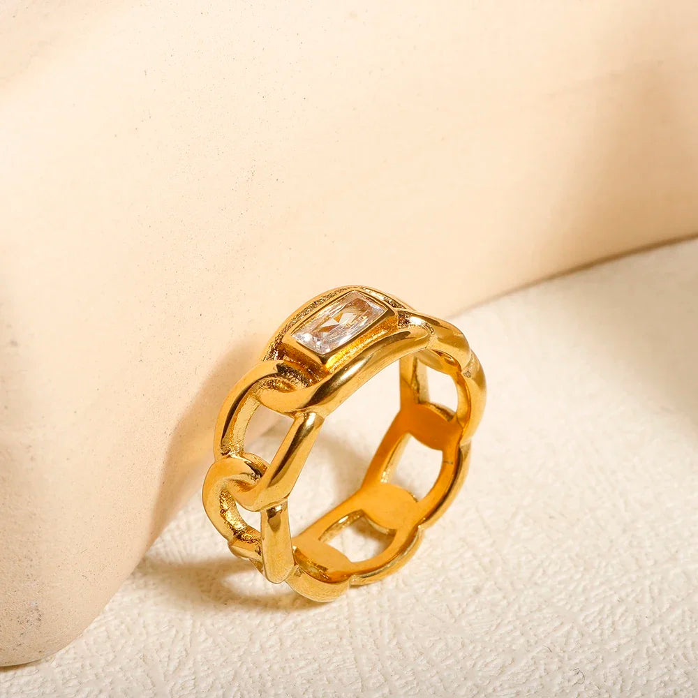 Shiny Crystal High End Non Tarnish Fashion Geometric Open Gold Plated Stainless Steel Rings for Women Wedding Ring Jewelry Gifts