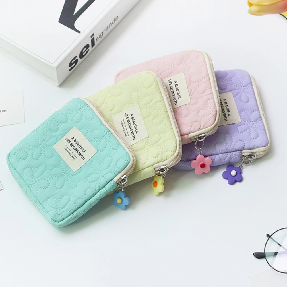 Fashion Women Small Cosmetic Bag Travel Mini Sanitary Napkins Organizer Make Up Coin Money Card Lipstick Storage Pouch Purse Bag