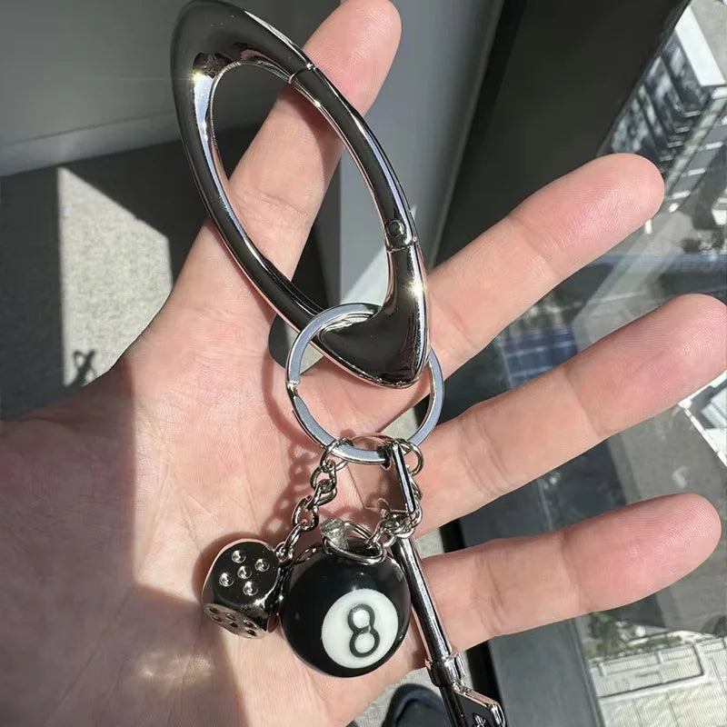 New Star Essential Icon Carabiner Keychain Blackout Women Men High Quality Oval Solid Belt Buckle Unisex Couple Sliver Key Ring