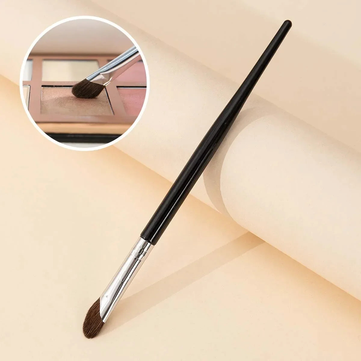 3D Contour Nose Shadow Brush - Angled Eyeliner Wand, Portable travel,Highlighter Makeup Brush,Beginner Professional Makeup Tools