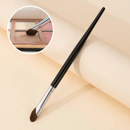 3D Contour Nose Shadow Brush - Angled Eyeliner Wand, Portable travel,Highlighter Makeup Brush,Beginner Professional Makeup Tools
