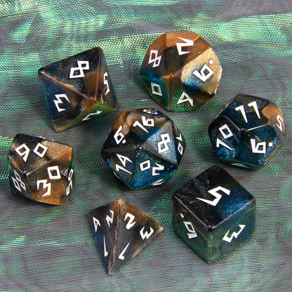 DND Polyhedral Dice Set - 7 Pieces Acrylic Mixed Colour Glitter Games Dice  for Souvenirst Entertainment RPG Board Game