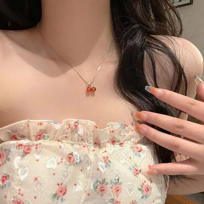 Fashionable Red Cherry Pendant Necklace for Women Golden Chain Fruit Jewelry Party Accessory Birthday Gift