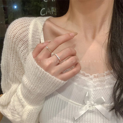 2PCS Aesthetic Elegant Dainty Crystal Heart Rings for Women Girls Gold Color Stackable Delicated Love Finger Ring Set Jewelry