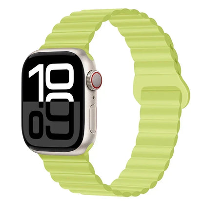 Magnetic Strap For Apple Watch Bands 46mm 42mm 49mm 45mm 44mm 41mm Silicone Sport Bracelet iWatch Series ultra 10 9 8 7 6 5 SE