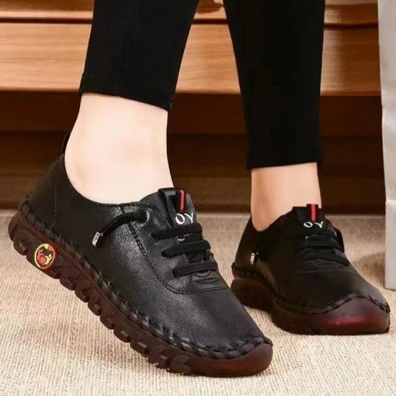 2025 Spring and Autumn Hand-stitched Single Shoes Large Size Women's Shoes Middle-aged Mom Shoes White Shoes Flat Casual Shoes