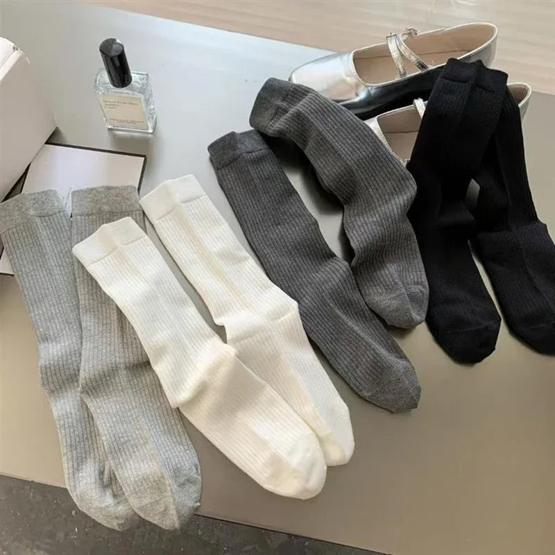 4 Pairs Solid color Pattern Women Man Unisex Couples Sports Socks Mid-Calf Socks Winter Holiday Gifts