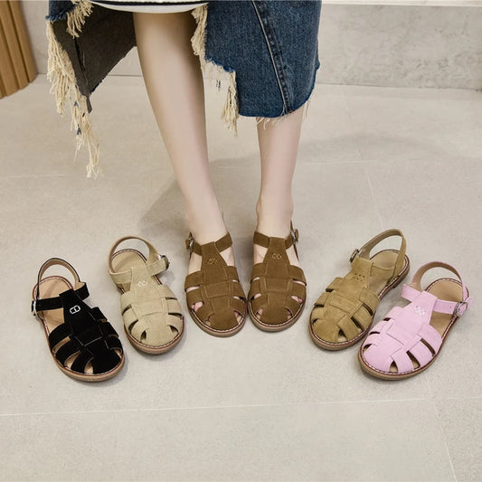 AIYUQI Flat-soled Retro Genuine Leather Hollow Baotou Sandals Women's 2025 New Hollow Pig Cage Women's Sandals