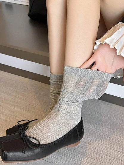 4 Pairs Solid color Pattern Women Man Unisex Couples Sports Socks Mid-Calf Socks Winter Holiday Gifts