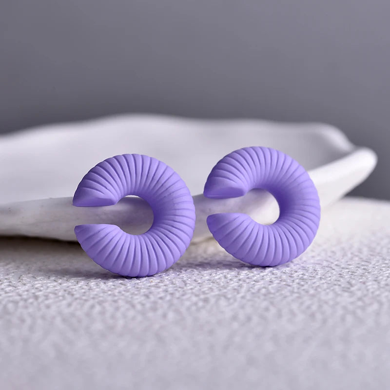 1 Pair Simple Round Circle Clip Earrings For Women C Shape Acrylic Red Blue Black Pink No Pierced Cartilage Lightweight Ear Cuff