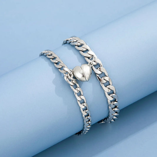 Couple Magnetic Buckle Bracelet Design Creative Chain Style Valentine Day Magnet Attraction Bracelet Couple Bracelet