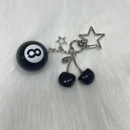 New Star Essential Icon Carabiner Keychain Blackout Women Men High Quality Oval Solid Belt Buckle Unisex Couple Sliver Key Ring