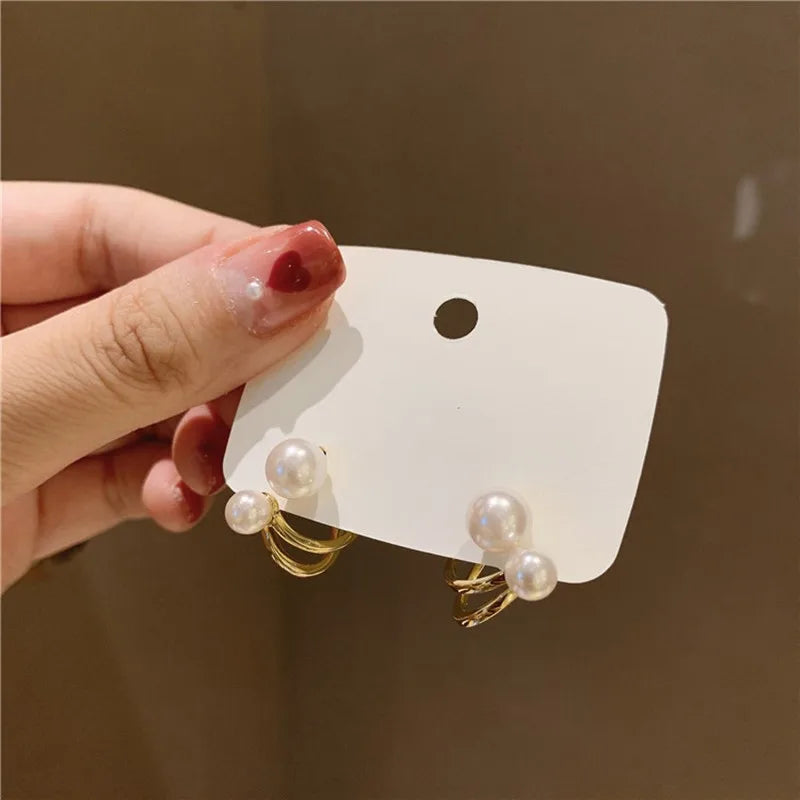 Korean Simple Irregular Design Pearl Stud Earrings for Women Fashion Geometric Gold Color Metal Earrings Trend Party Jewelry Gif