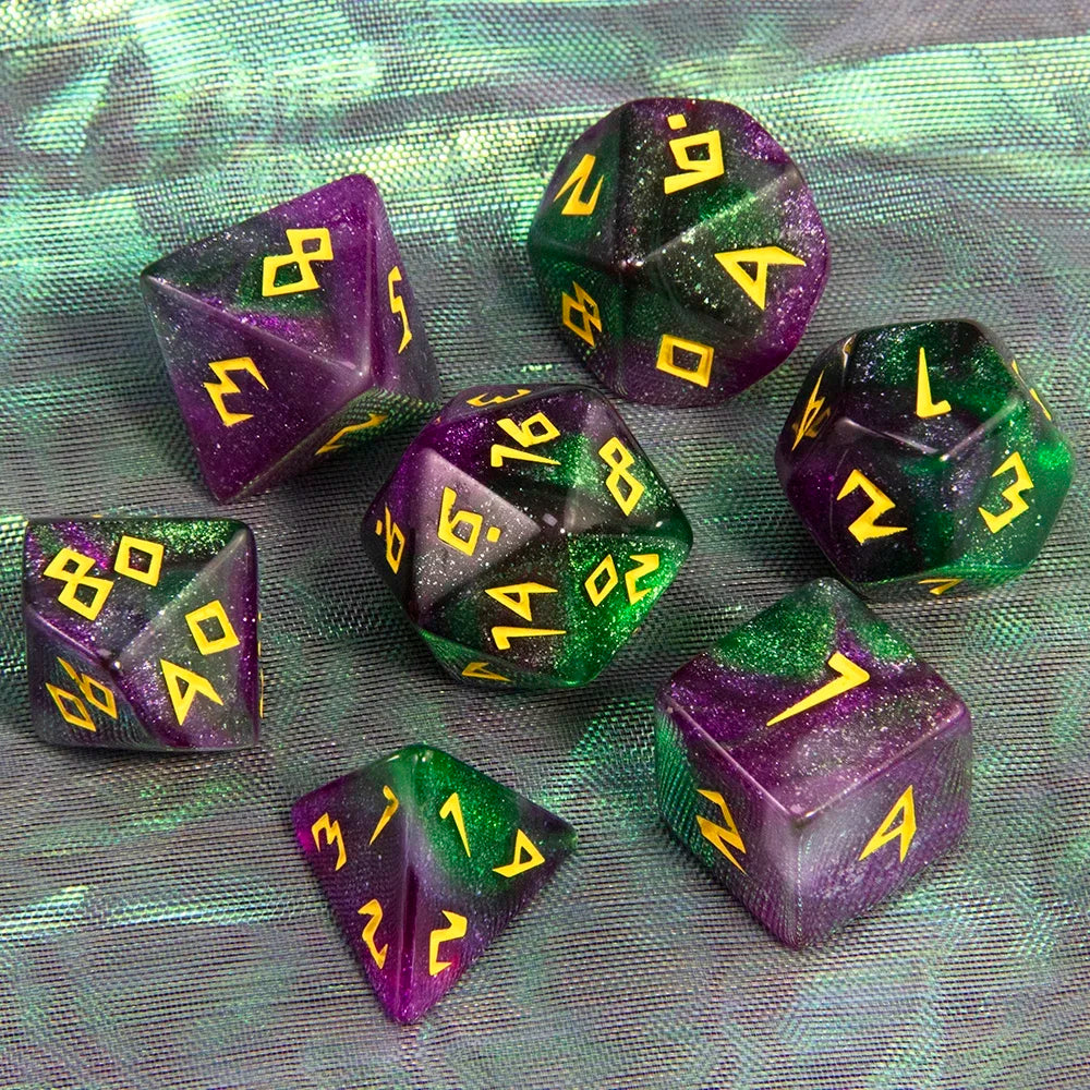 DND Polyhedral Dice Set - 7 Pieces Acrylic Mixed Colour Glitter Games Dice  for Souvenirst Entertainment RPG Board Game