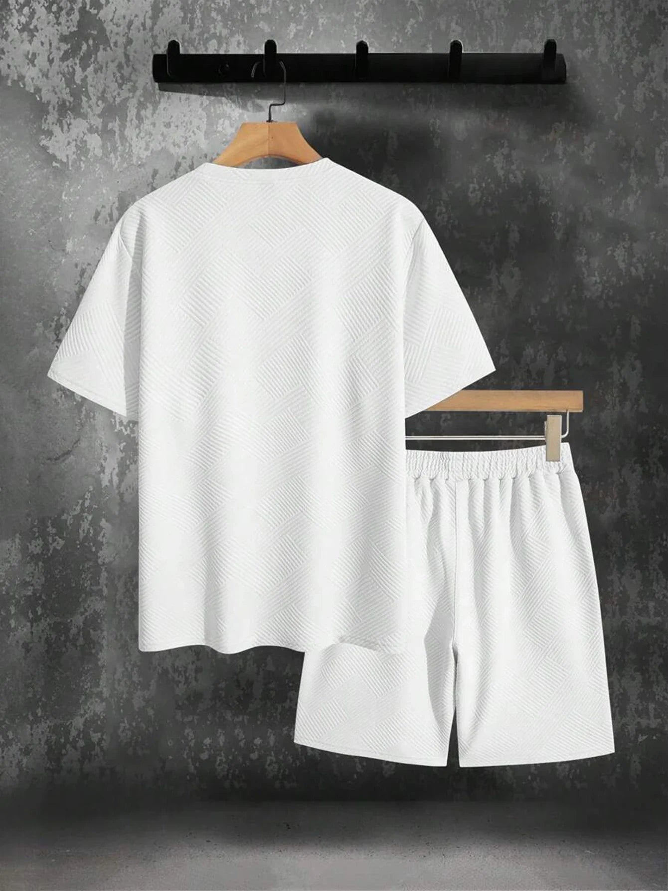Men's Textured Letter Patched Round Neck Tee & Drawstring Shorts Two-Piece Set Regular Fit Casual Short Sleeve T shirt & Shorts