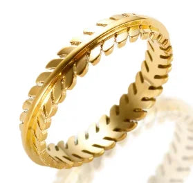 Shiny Crystal High End Non Tarnish Fashion Geometric Open Gold Plated Stainless Steel Rings for Women Wedding Ring Jewelry Gifts