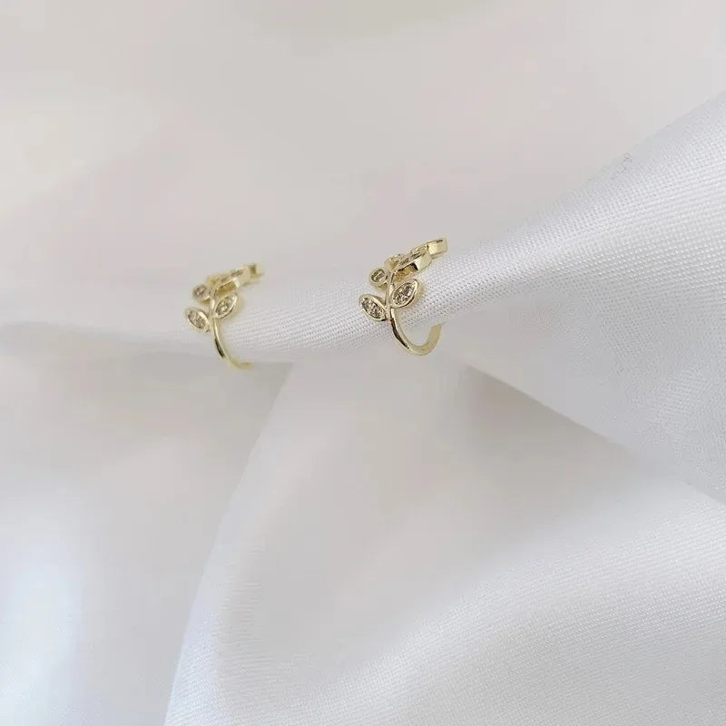 1Pc Hot Sale Cute Metal Leaf Earcuff Clips On Earring for Women Girls, No Fake Piercing Cartilage Earrings Ear Ring Without Hole