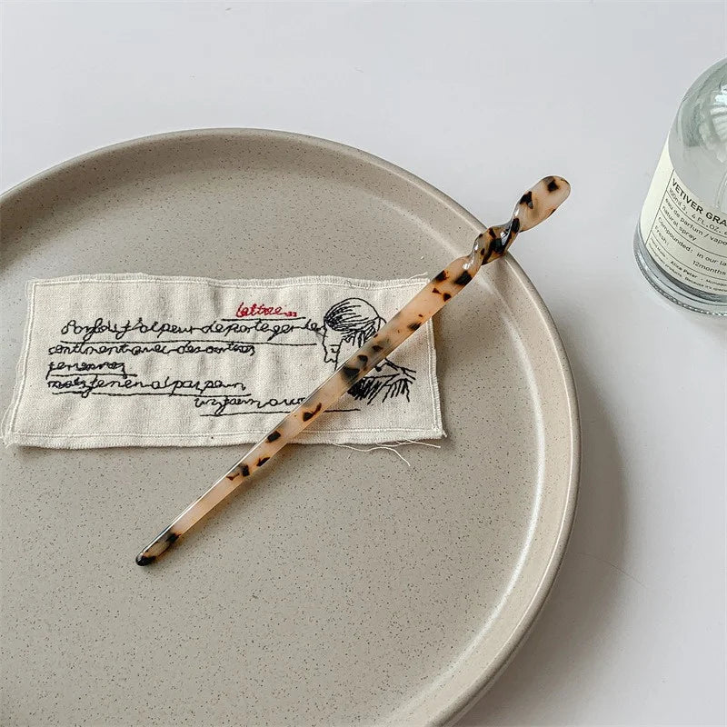 Acetate Butterfly Hair Claw Colorful French Style Hair Styling Tools Accessories Retro Elegant Hair Clamps Women Sweet Hairpins