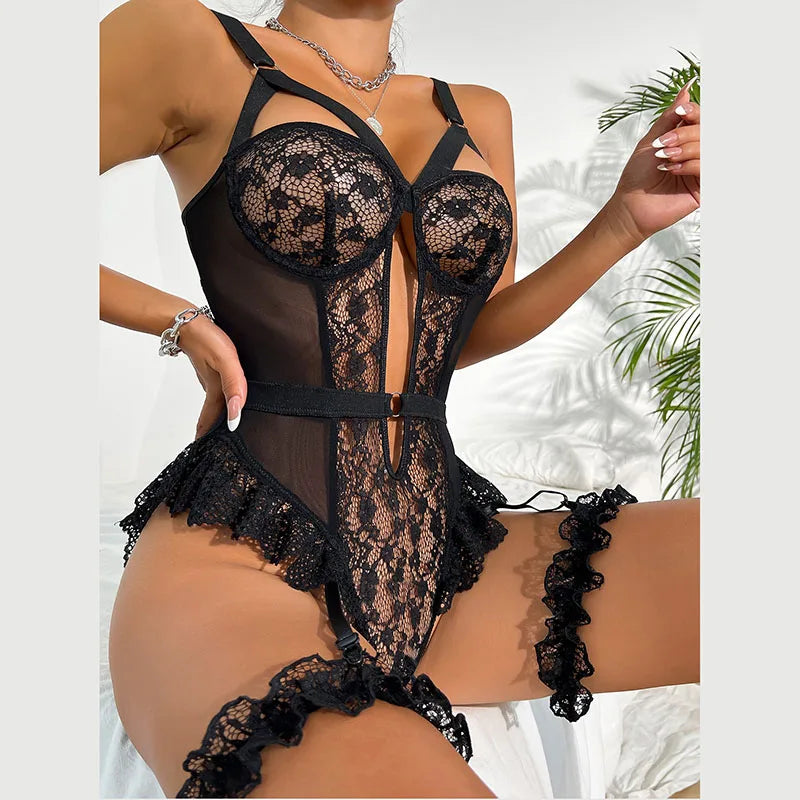 2PCS Red Floral Lace Garter Lingerie Set Erotic Underwear Bras Sets For Women Underwire Bra And Thongs Ladies Underwear Set