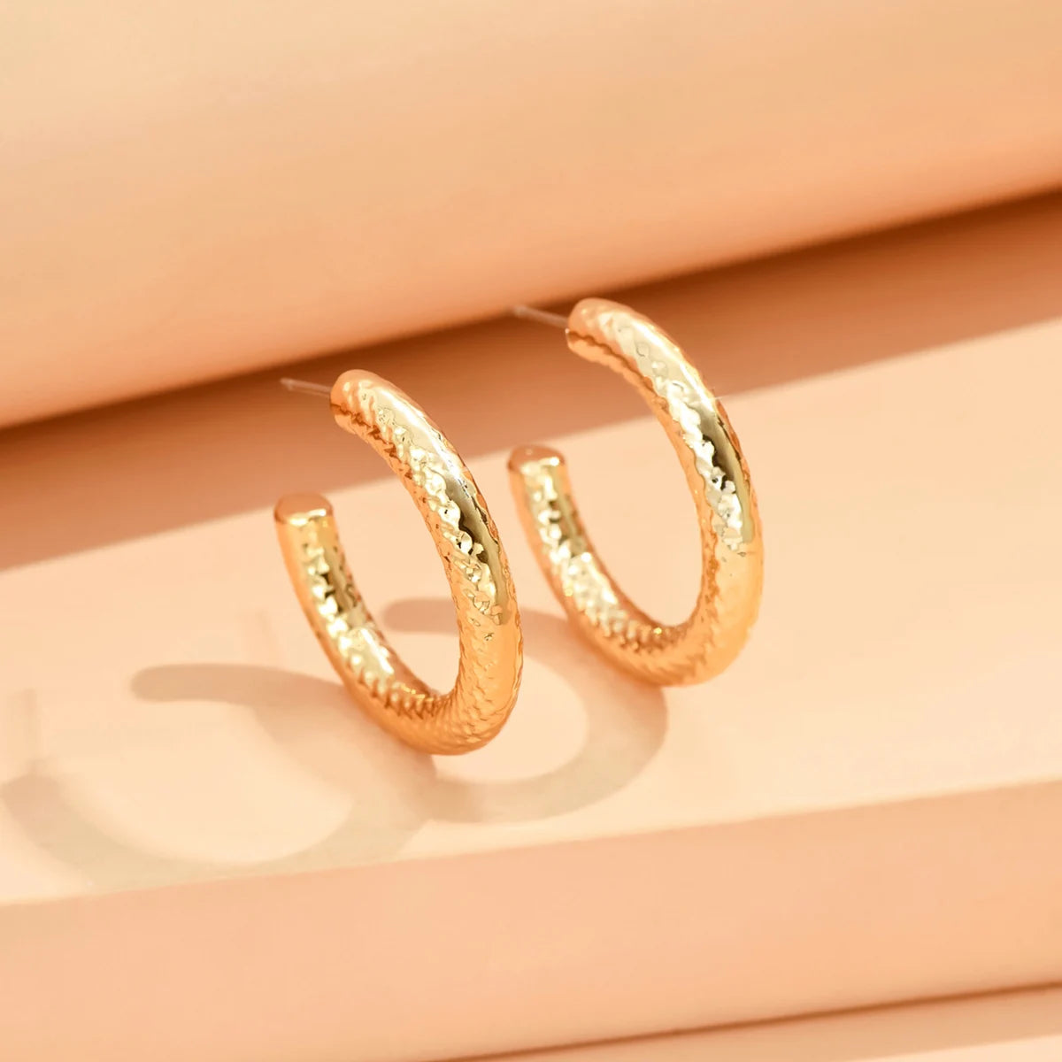 серьги Geometric Irregular Metallic Color Earrings for Women 2024 Minimalist Style Personality Earrings Trendy Jewelry Gift