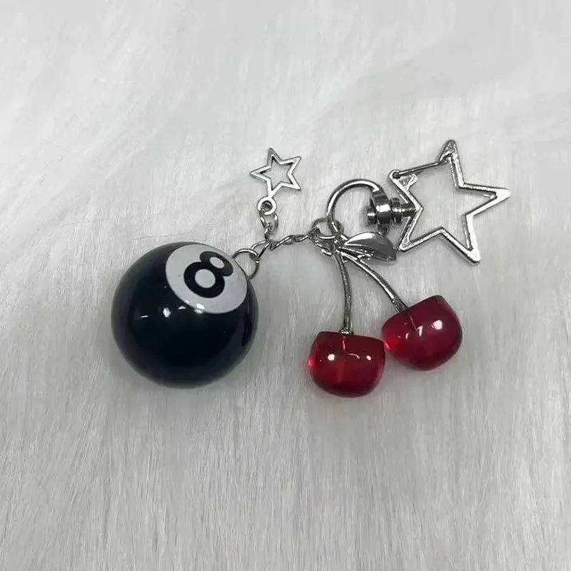 New Star Essential Icon Carabiner Keychain Blackout Women Men High Quality Oval Solid Belt Buckle Unisex Couple Sliver Key Ring