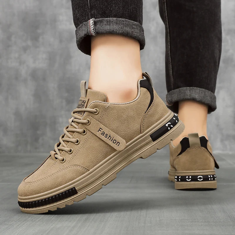 Men's casual shoes four seasons new soft-sole non-slip outdoor work shoes flat shoes fashion comfort youth Joker walking shoes