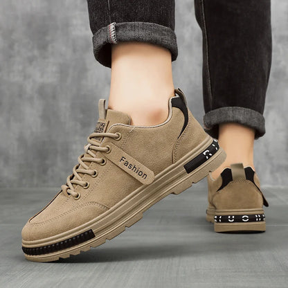 Men's casual shoes four seasons new soft-sole non-slip outdoor work shoes flat shoes fashion comfort youth Joker walking shoes