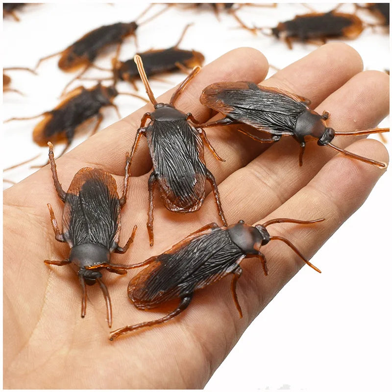 5-50Pcs Funny Cockroaches Joke Decoration Props Rubber Toy Gags Practical Jokes Toys Horrifying Simulation Plastic Centipede