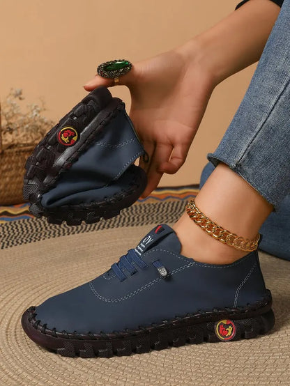 2025 Spring and Autumn Hand-stitched Single Shoes Large Size Women's Shoes Middle-aged Mom Shoes White Shoes Flat Casual Shoes