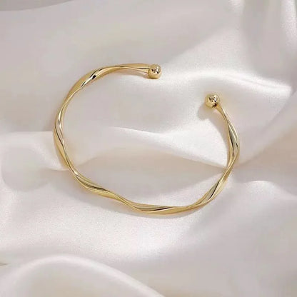 2025 New Fashion Creative Unique Design Style Minimalist Geometric Bending Shape Adjustable Bracelet, Suitable For Mothers to Se