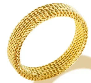 Shiny Crystal High End Non Tarnish Fashion Geometric Open Gold Plated Stainless Steel Rings for Women Wedding Ring Jewelry Gifts